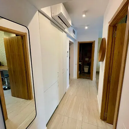 North Suites Onix - Aviatiei - Pipera - Private Parking